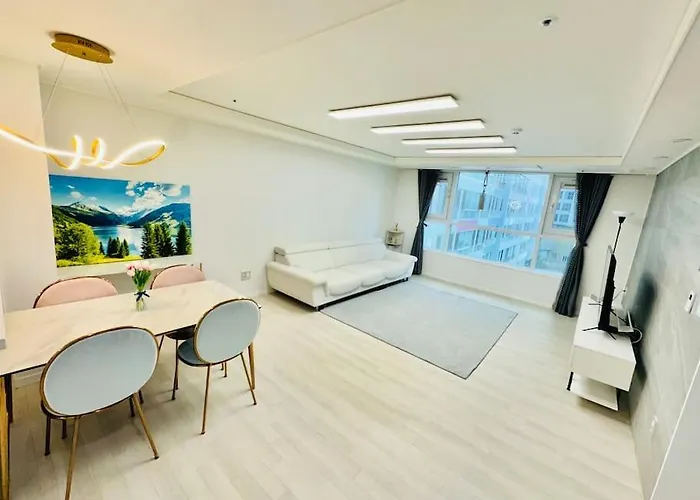 Jy House 1 *